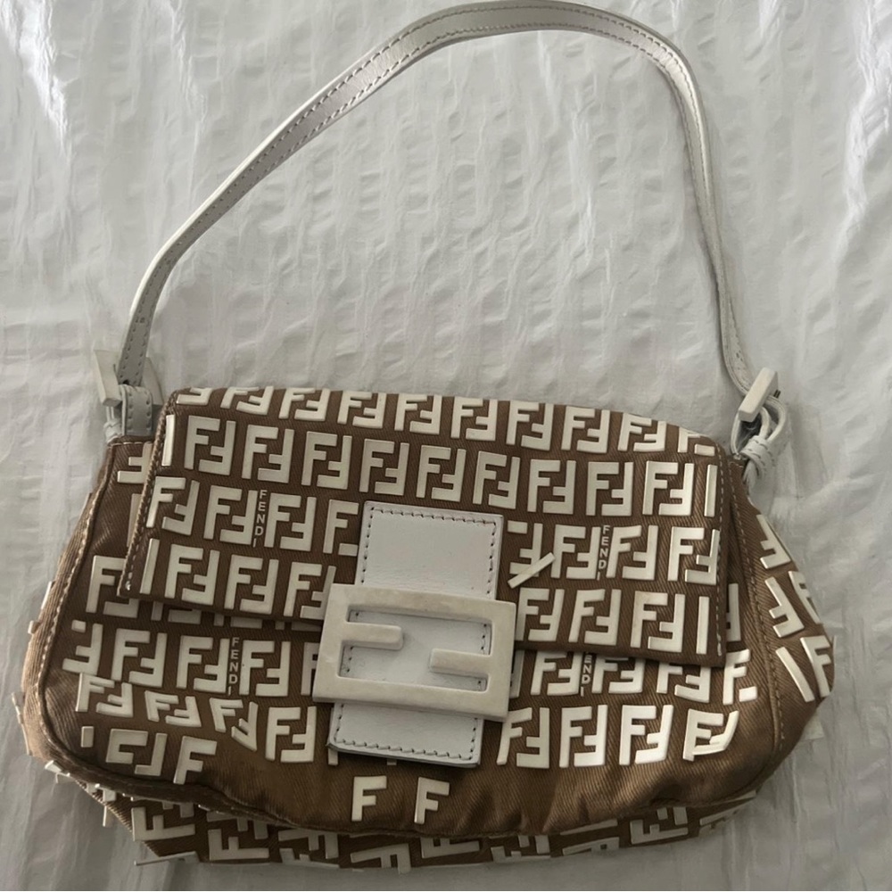 AuthenticVintage Fendi shoulder bag